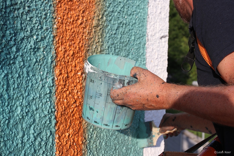 streetart-paint-mural-blue-leonkeer