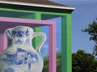 detail-3d-mural-leonkeer-lalouviere-Delftsblauw-delftblue-fragile-streetart-3d-porcelain-ceramic
