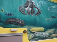 detail-mural-leonkeer-sweden-plastic-grab-machine-3d