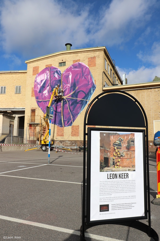 leonkeer-taketomorrowback-norrastation-mural-heart
