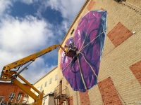 leonkeer-wip-mural-painting-streetart-wrapped-heart