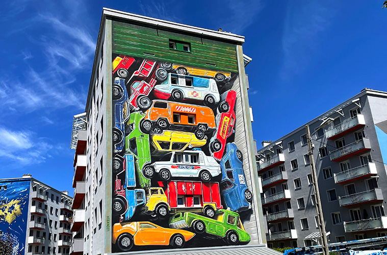 Re-collection mural in Grenoble by Leon Keer