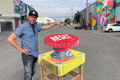 3D art reset button Leon Keer