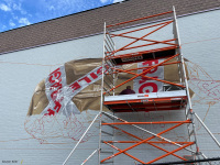 wip-leonkeer-mural-3dstreetart-belgium-fragile-violin