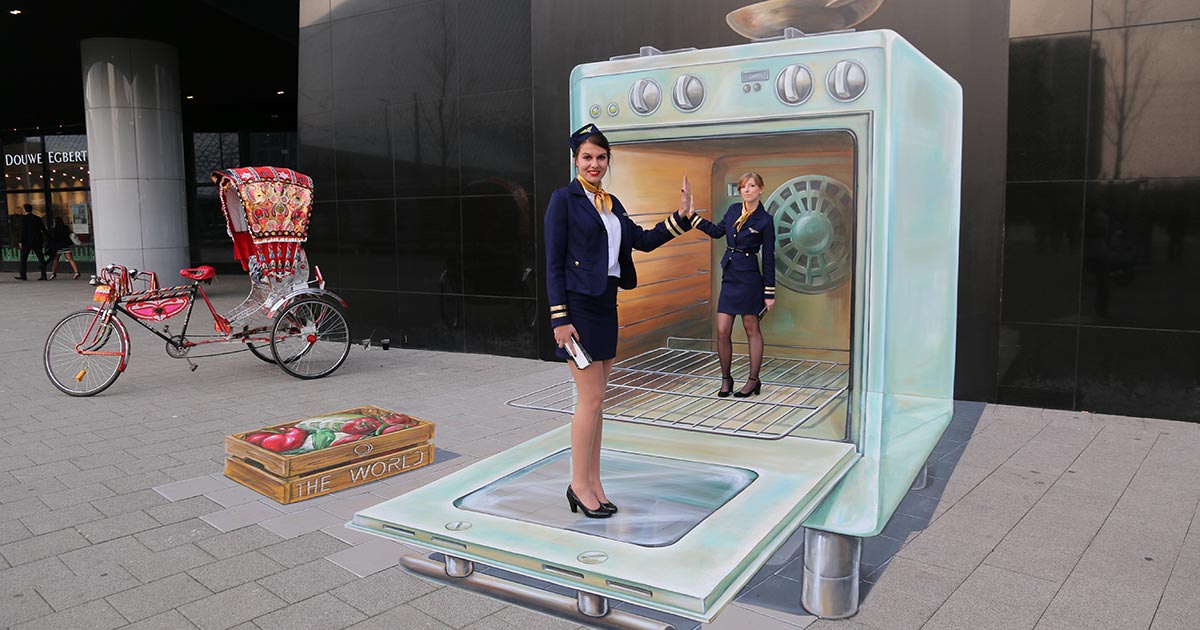 Megastove 3d streetart by Leon Keer